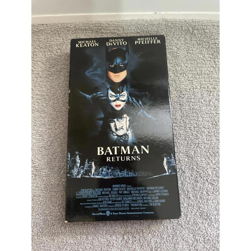 Batman Returns VHS Tape